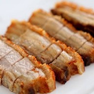 ข้าวเหนียวไก่ทอด ลุงวัชรพล
