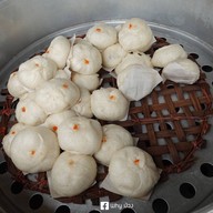 เมนูของร้าน ซิมยู ซาลาเปาดั้งเดิม คอสะพานพิบูลมังสาหาร