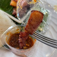 เมนูของร้าน หมูทอด mommade เชียงใหม่