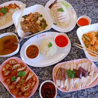 ข้าวมันไก่กินนี่ บขส.บุรีรัมย์ 3