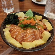 ร้านอาหารแซลมอล