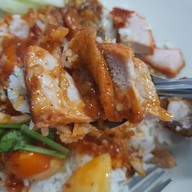 เมนูของร้าน ข้าวหมูแดงเรือเมล์