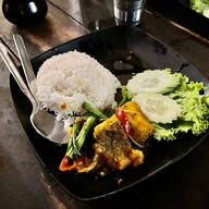 เมนูของร้าน Amanda Cafe &Te’ คลองเรียน2 สามชัย