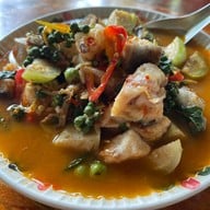 ครัวลูกเงาะ  สลกบาตร