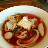 เมนูของร้าน ก๋วยเตี๋ยวปลาอัมพวา