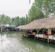 ตลาดน้ำพันท้ายนรสิงห์