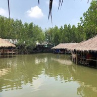 ตลาดน้ำพันท้ายนรสิงห์