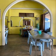 ป้าน้อยข้าวหมกไก่ (อาอีซะห์)