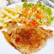 หมี่คลุกซอย 9