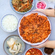 Bon Chicken and Beer Carnegie