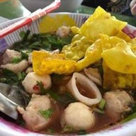 ก๋วยเตี๋ยวบ้านริมน้ำ