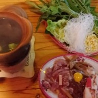 เอมมี่ หมูจุ่ม,&หมูกระทะ เทศบาล2สาขาเสือขบริมทางรถไฟ