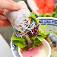 Bai Mai Bai Ya by Thai Tide