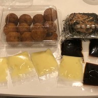 เมนูของร้าน น้องหยก ทาโกะยากิ (สาขา ตลาดอินดี้ ดาวคะนอง)