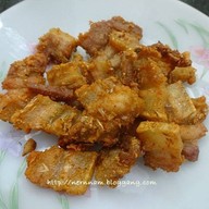 กระเพราแซ่บ ตำนัวร์