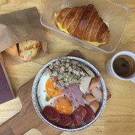 AKIRA CAFE BAKERY อาคิรา คาเฟ่ เบเกอรี่ AKIRA CAFE BAKERY อาคิรา คาเฟ่ เบเกอรี่