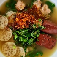 ก๋วยจั๊บญวนสวนลุงหมี ตะเคียนเตี้ย