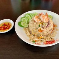 ราดหน้าหมูหมักเจ้าเก่าเขาตาโล