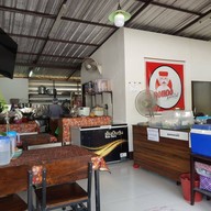 บรรยากาศ ลุงแดงแกงใต้ สาขา 4