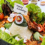 D’Penyetz & D’Cendol Clayton