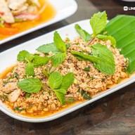 เมนูของร้าน ส้มตำนัวร์จ๊าด (ตึกก่อนถึงแยกกวงฮั้ว) ระยอง
