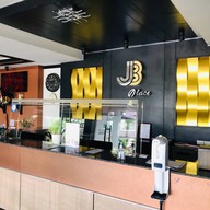 JB Place Hotel