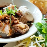 ก๋วยเตี๋ยวเรือหัวหิน