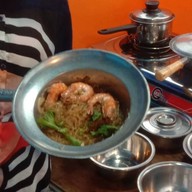 พี่ย่ายา กุ้งอบวุ้นเส้น