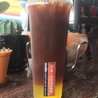 I'M COFFEE AND SMOOTHIES