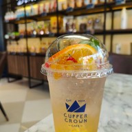 คัพเปอร์คราวน์คาเฟ่ กะเพรา ผัดไทย ผัดซีอิ๊ว สเต็ก พิซซ่า ชาไทย กาแฟ ชานม ไอติม ในเมือง