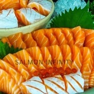 Salmon infinity