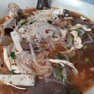 เมนูของร้าน เฮียชาญ จั๊บญวน