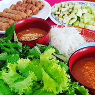 เมนูของร้าน เฮียชาญ จั๊บญวน