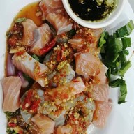 ส้มตำเอมมี่ปากระเบิด