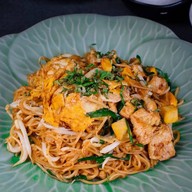 ผัดไทยคุณตู่