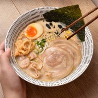 Lust Ramen Udomsuk