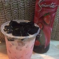 เพลินD นมสดเฉาก๊วย