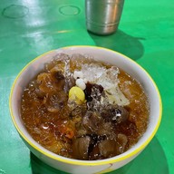 มาลีบัวลอย มะพร้าวอ่อน