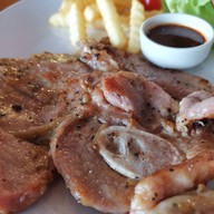 เมนูของร้าน The Nut Steak & The 3 uS The 3 uS