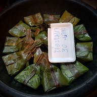 เมนูของร้าน ขนมยายป๋อง