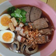 ร้านก๋วยจั๊บน้ำข้น ก๋วยจั๊บญวนบุณฑิรา 2