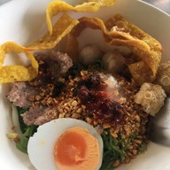 เตี๋ยวพริกเผ็ด ก๋วยเตี๋ยวต้มยำไข่มะนาว