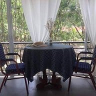 Bus Cafe Chang Klang