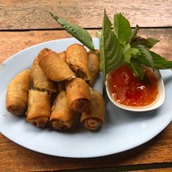 เมนูของร้าน ก๋วยเตี๋ยวเรือนแพ ซอยสวนผัก 50