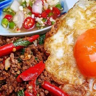 บังเครา  กะเพราเนื้อฮาลาล ลาดพร้าว94