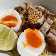 ก๋วยเตี๋ยวหมูจอมพล