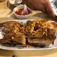เมนูของร้าน ไพบูลย์ไก่ย่าง-ไก่ย่างหนังกรอบ ต้นตำรับสิงห์บุรี สิงห์บุรี