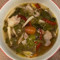 เมนูของร้าน ยำคุณแม่ - วันนิมมาน