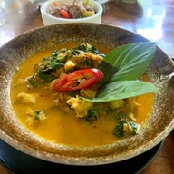 ครัวกลางดง