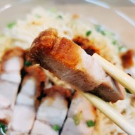 เมนูของร้าน ตั่วถั่งบะหมี่เกี๊ยว สาขาสาธุประดิษฐ์